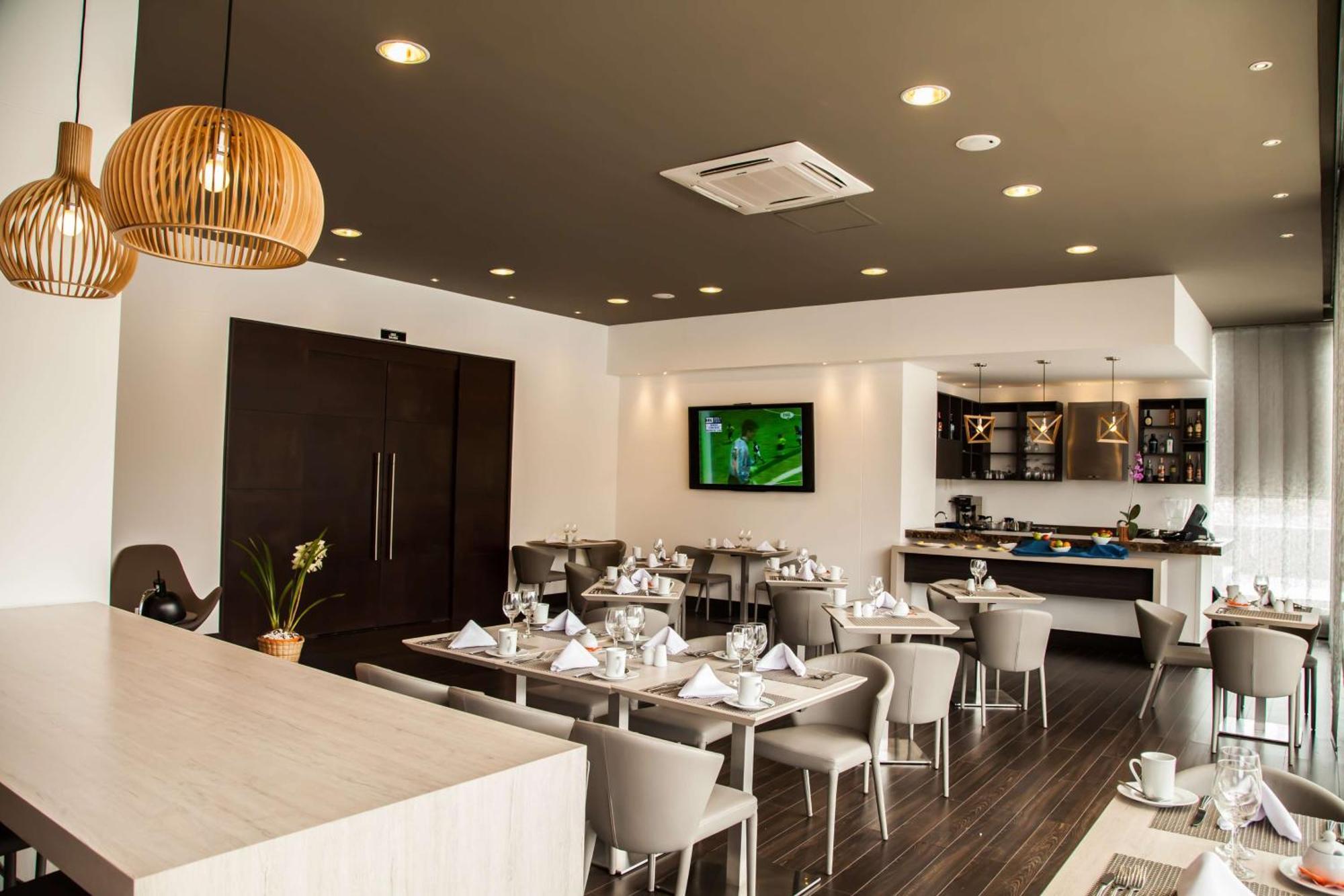 Hotel Doubletree By Hilton Bogota Parque 93 Exterior foto