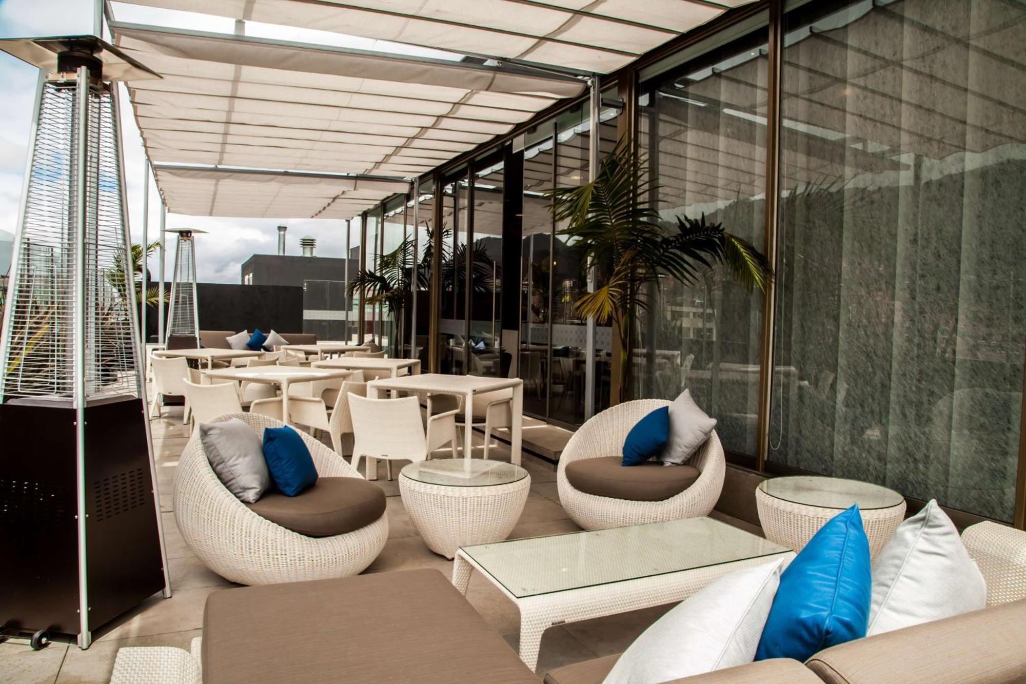 Hotel Doubletree By Hilton Bogota Parque 93 Exterior foto